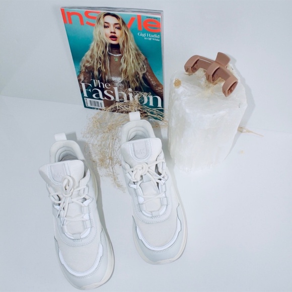 MICHAEL MICHAEL KORS Olympia Canvas + Leather Trainer - Picture 4 of 5